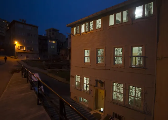 Erasmus House Pensionat